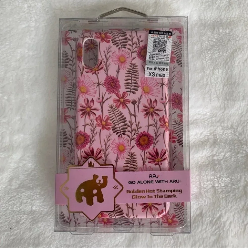 NEW iPhone XS Max Floral case